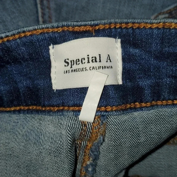 Special A Womens Jeans Size 2XL Distressed Medium Dark Wash Skinny NWT - Picture 14 of 15